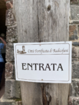 Entrata (Entrance, in Italian)